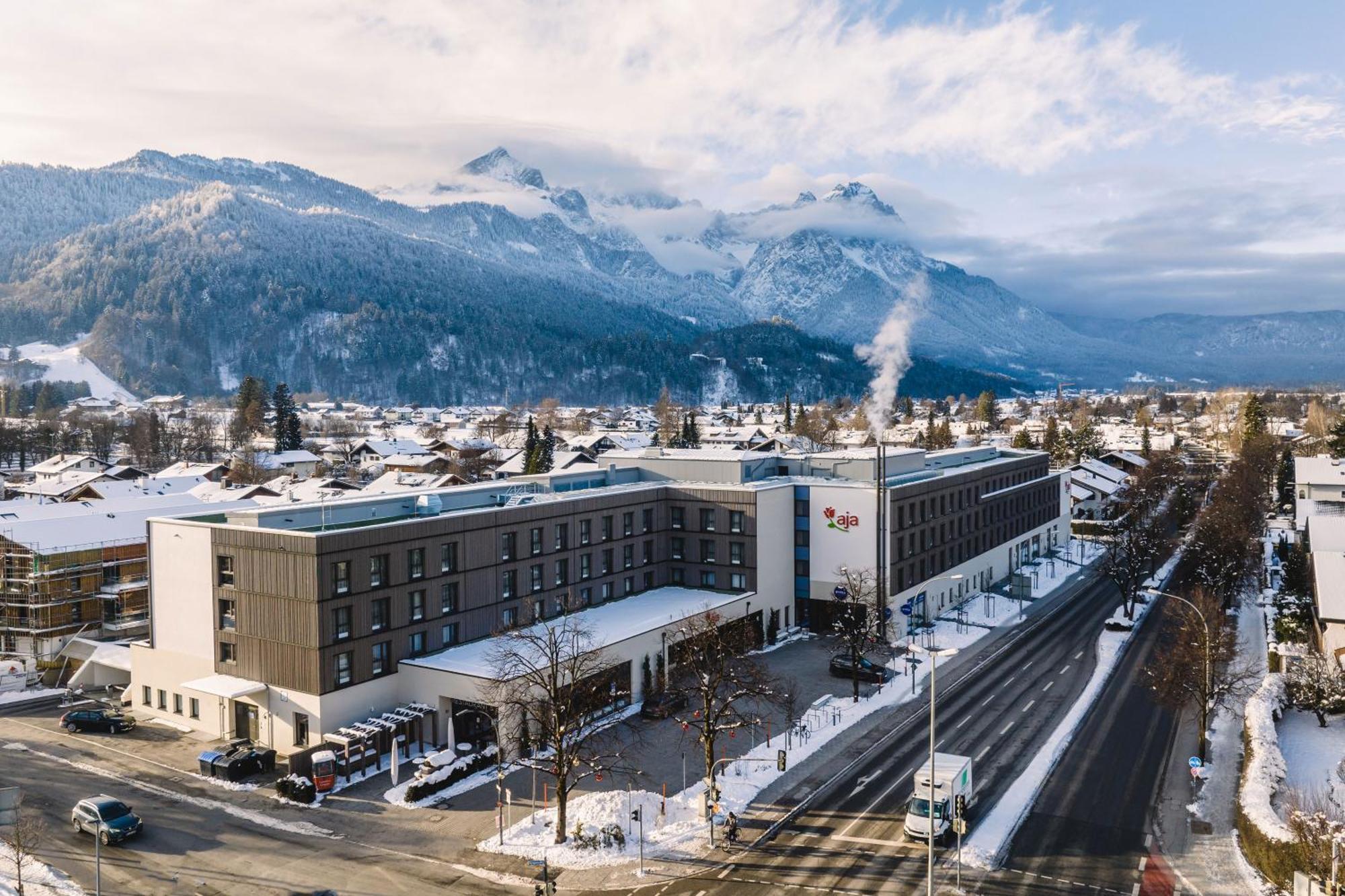 Aja Garmisch-Partenkirchen Exteriör bild